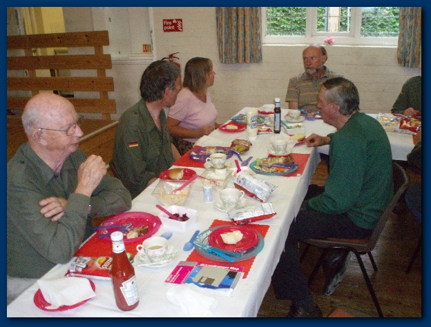 600x449 pixels (147K)